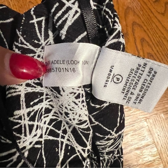 Diane von Furstenberg Adele Off-the-Shoulder Jumpsuit Sz 8 - Picture 13 of 16